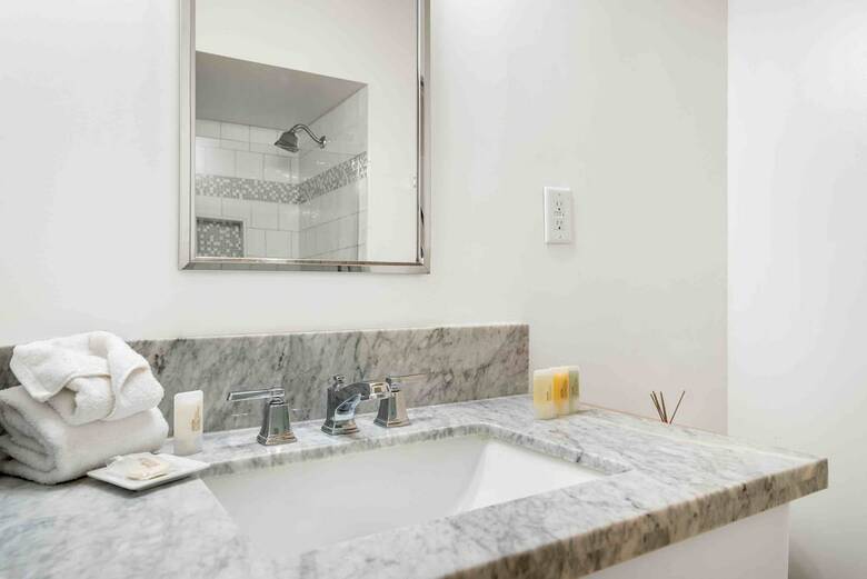 On The Rox Three Bedroom House