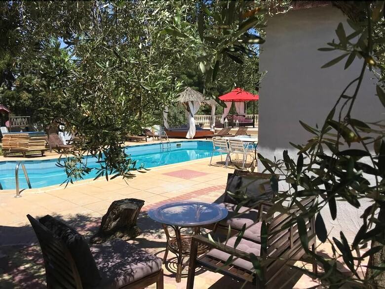 Aparthotel Villa Askamnia Resort