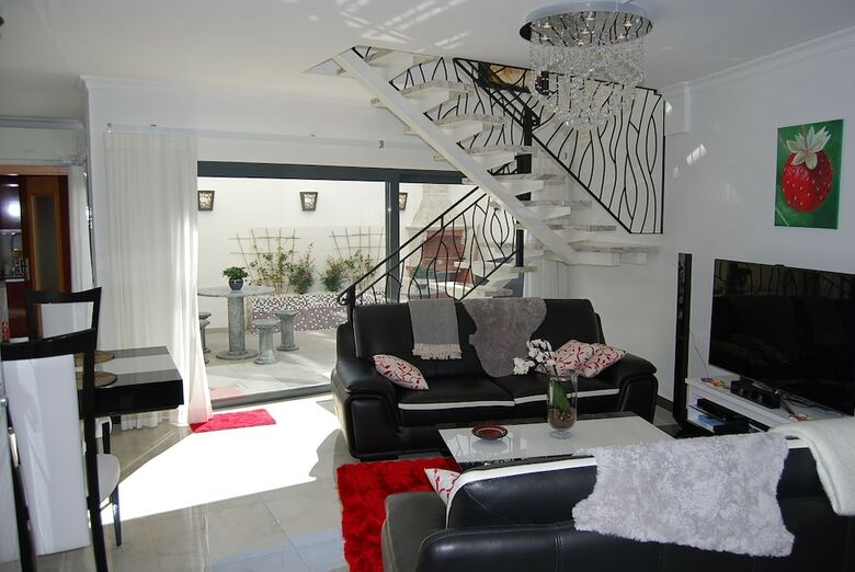 The Birds Nest Luxury B&B
