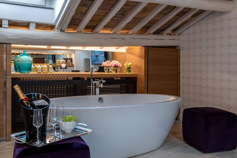 Hotel Laurina 33