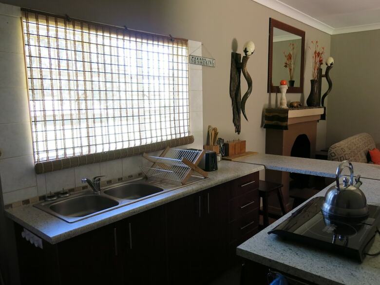 Hotel A Cherry Lane Self Catering And B&B