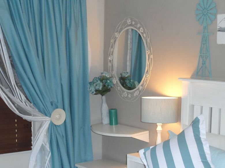 Hotel A Cherry Lane Self Catering And B&B