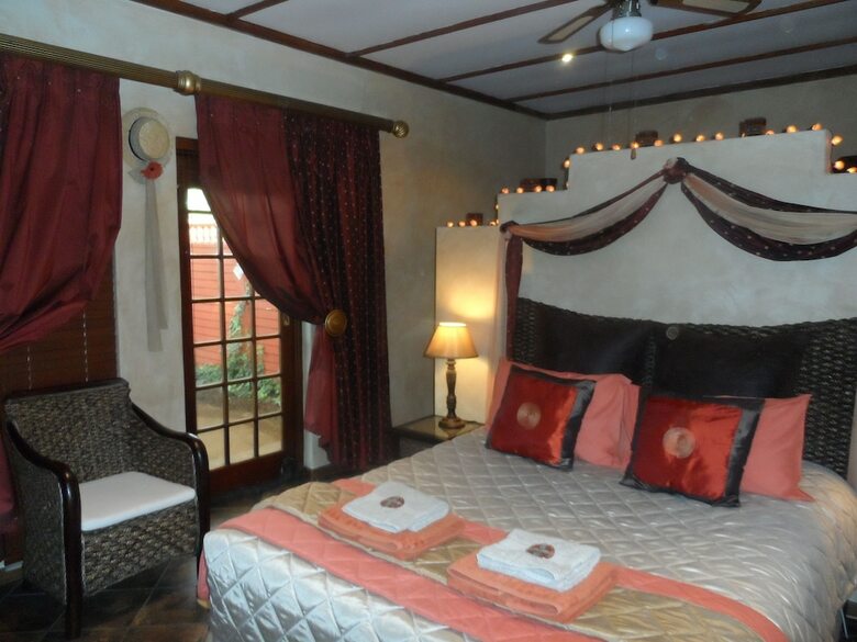 Hotel A Cherry Lane Self Catering And B&B
