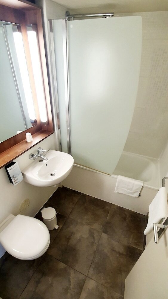 Hotel Campanile Montargis - Amilly