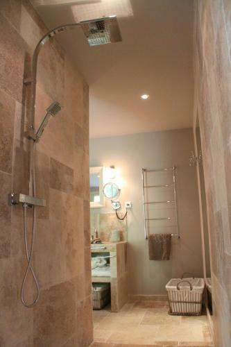 Bed & Breakfast Domaine De Mejeans