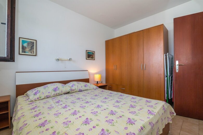 Apartments Ivan