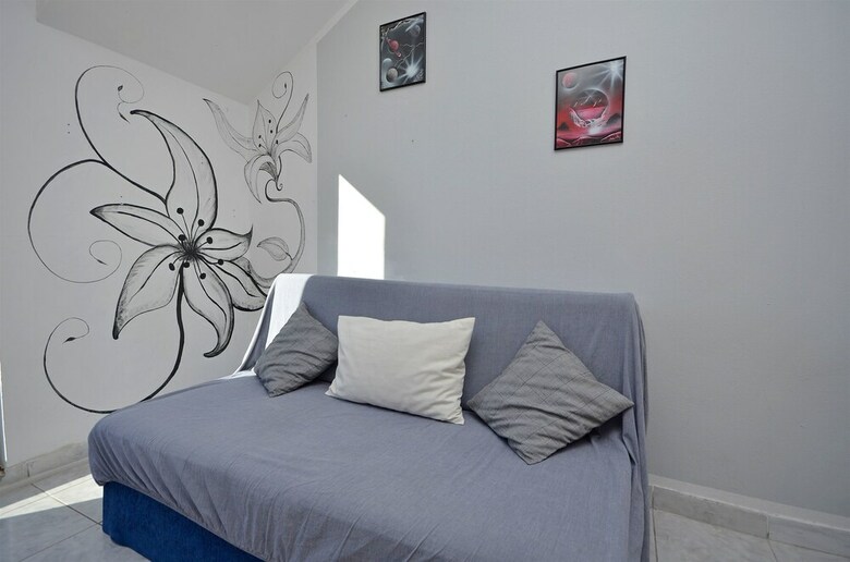 Apartments And Rooms Meri