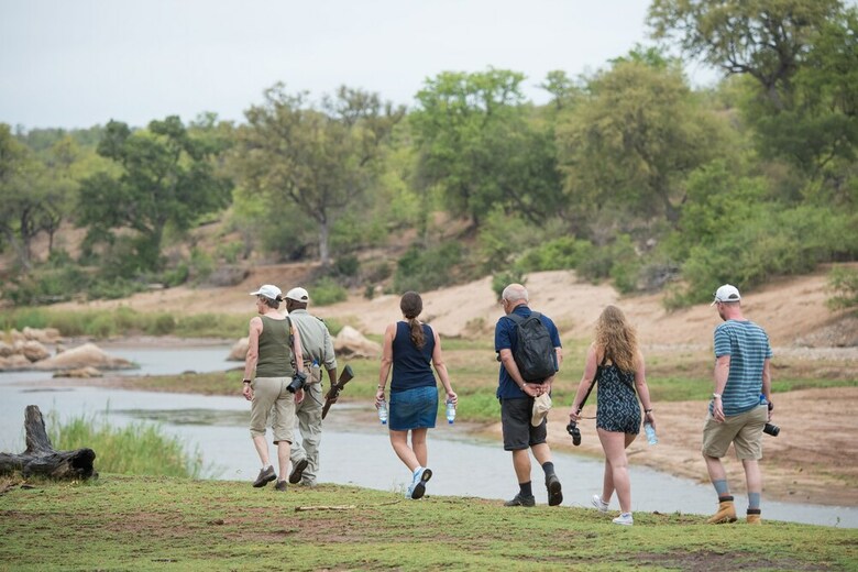 Posada Sefapane Lodges And Safaris