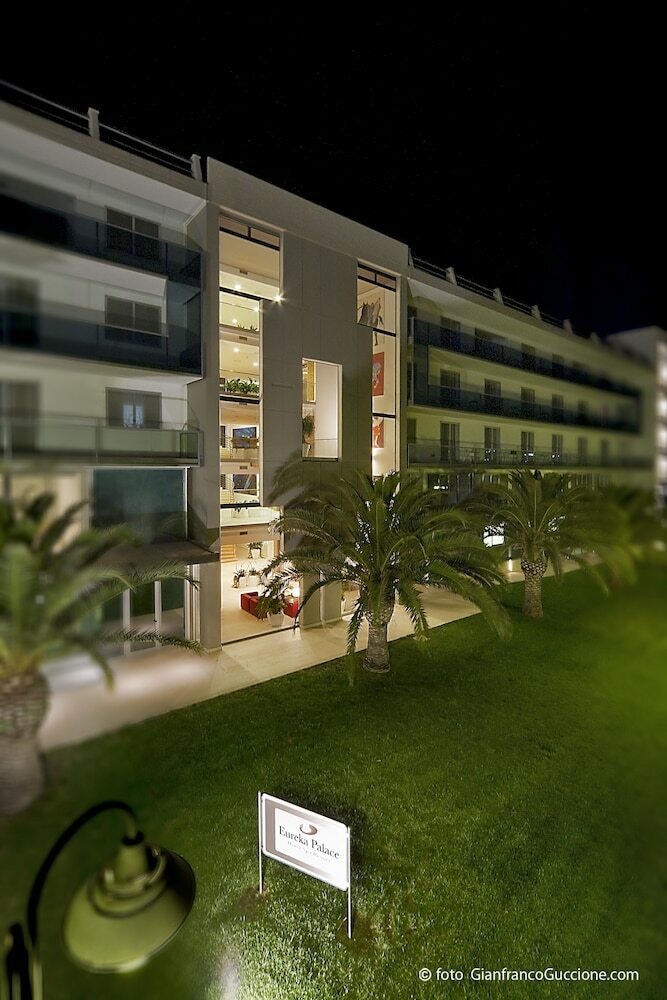 Eureka Palace Hotel Spa Resort
