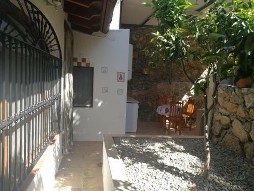 Apartamentos Velez Nazari La Choza