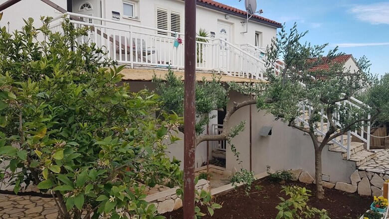 Apartments Badija