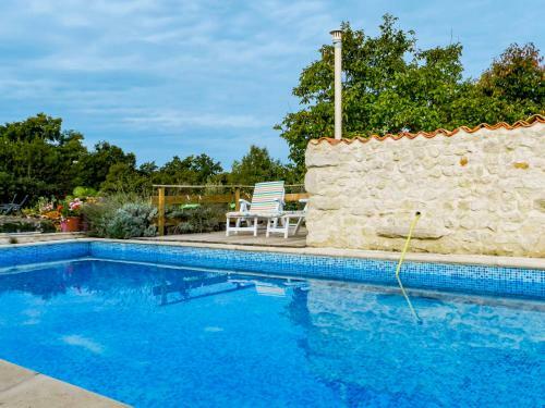 Holiday Home La Violette Brossac