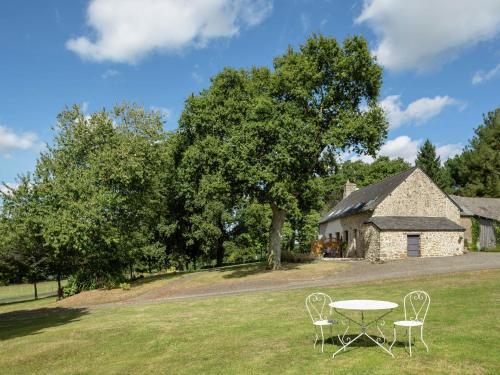 Holiday Home La Vallee Bonnemain