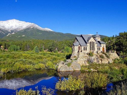 Holiday Home La Vallee Bonnemain