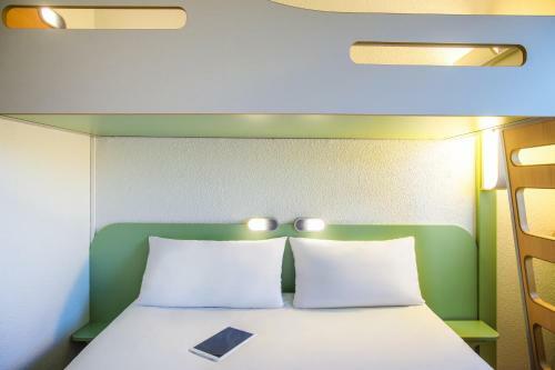 Hotel Ibis Budget Caen Porte De Bretagne