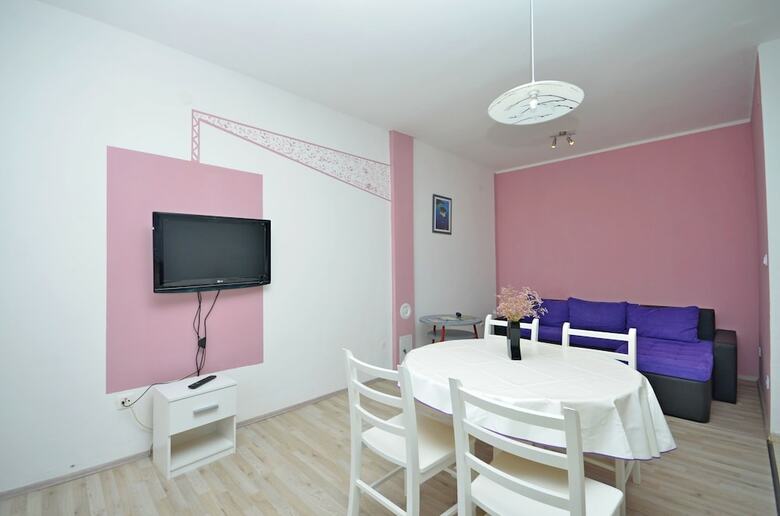 Apartment Damir