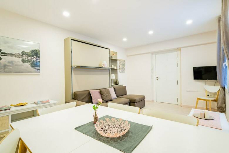 Heart Of Madrid Apartments