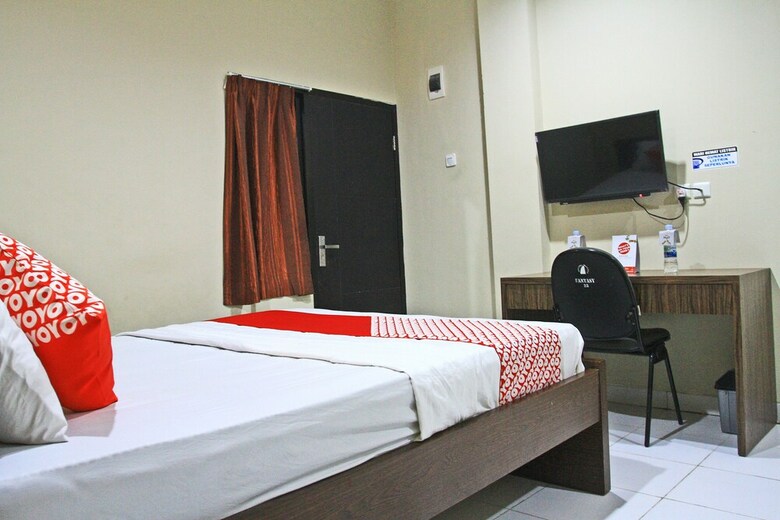 Hostal Oyo 1020 Pelita Guest House