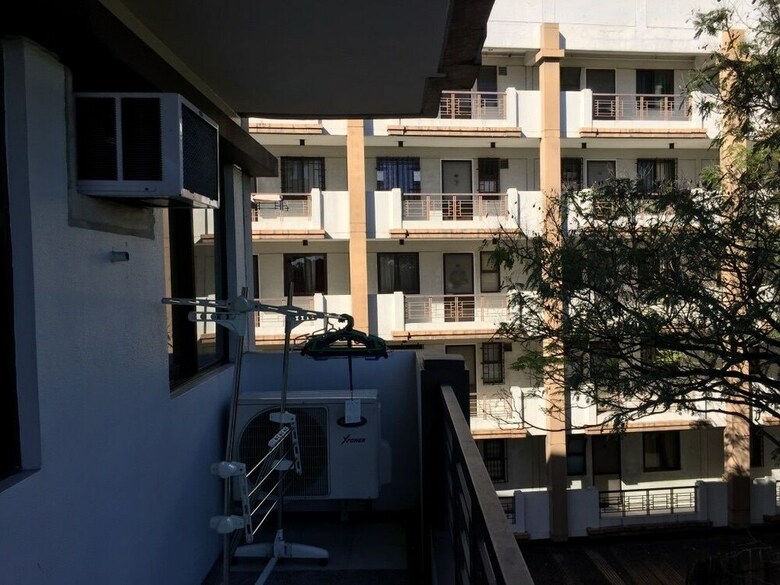 Mayfield Park Residences