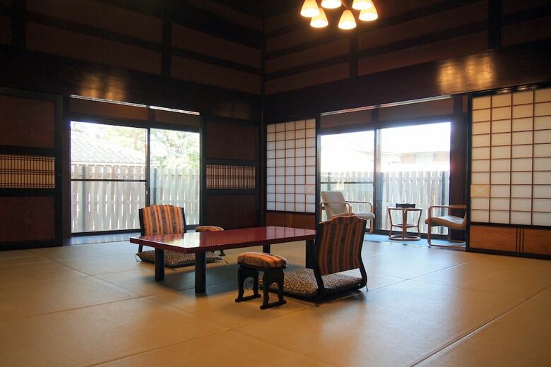 Koshinoyado Takashimaya
