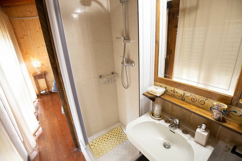 Bed & Breakfast La Casa In Pietra