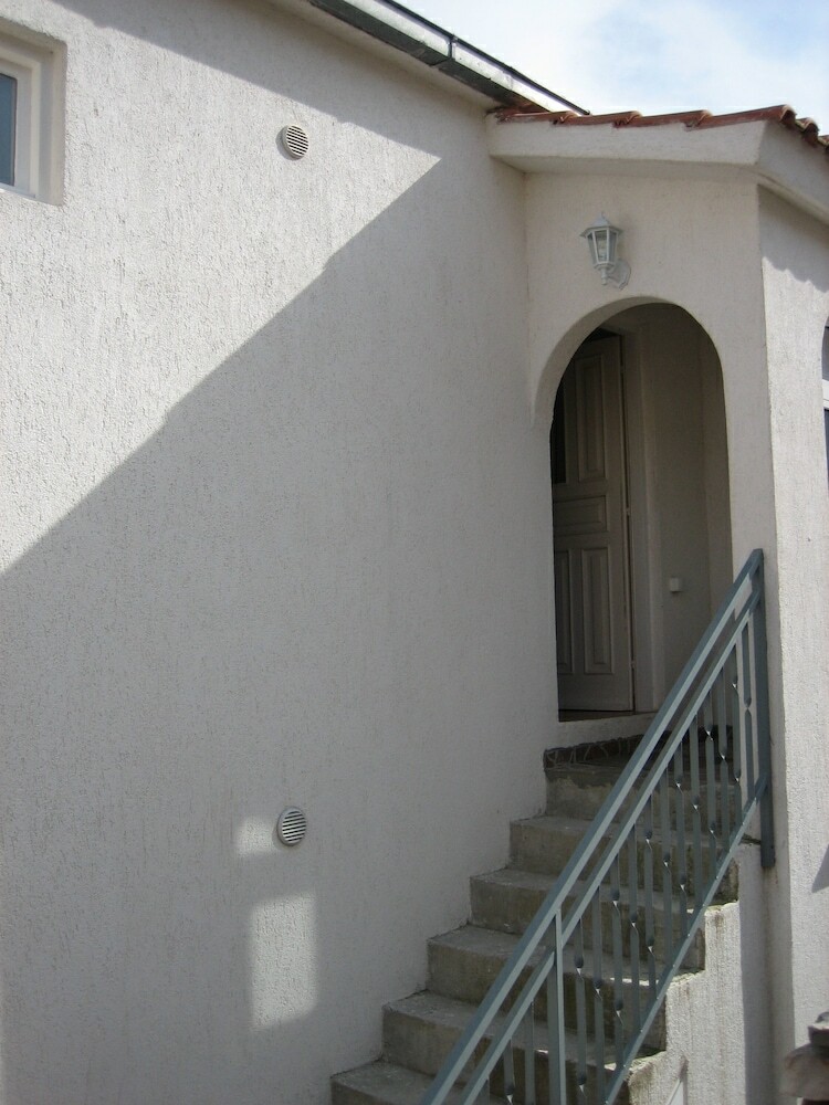 Apartments Lidija