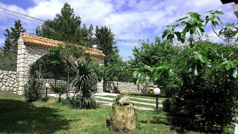 Apartments Holek