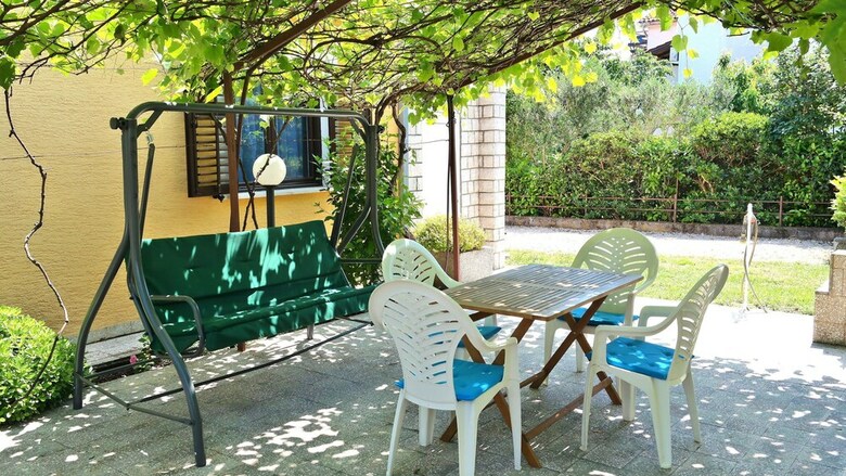 Apartments Holek