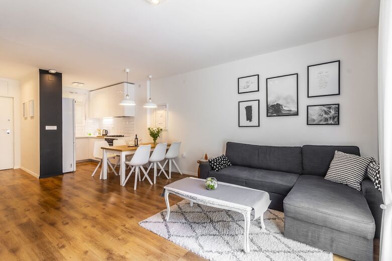 Apartment Apartment In Centre For 6