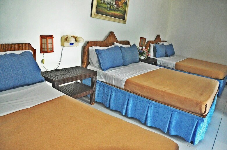 Hotel Heart Of D' Ocean Beach Resort