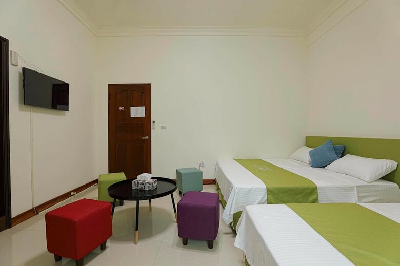 Hotel White Sand Bay Homestay