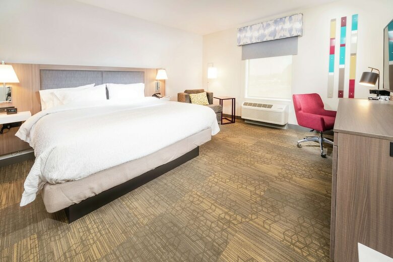 Hotel Hampton Inn & Suites Santa Maria