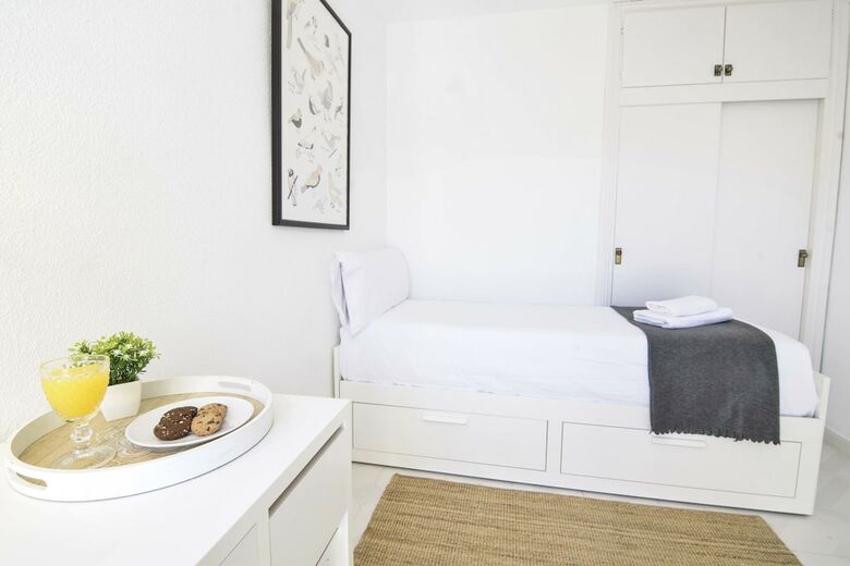 Apartamentos Letmalaga Calahonda