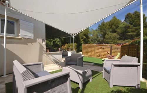 Holiday Home Le Clos De Rosa