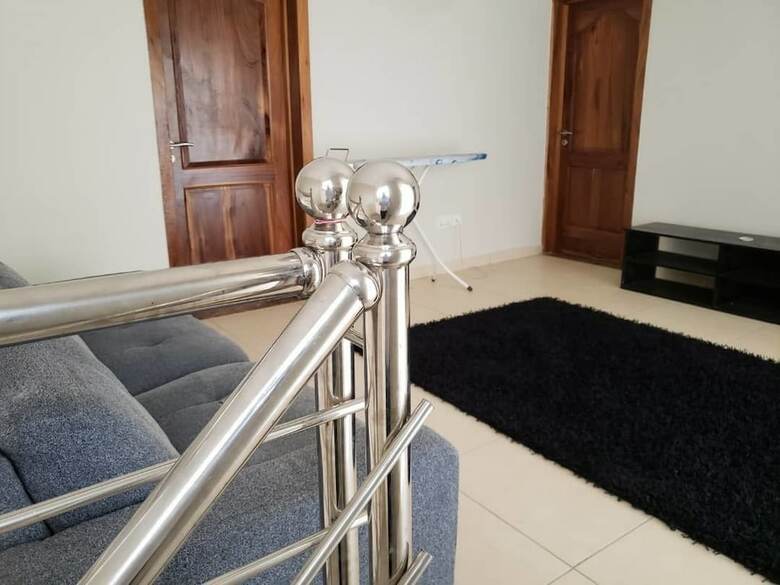 Apartamentos City Enclave Luxury Condo