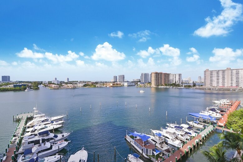 Luxury Sunny Isles Beach Condos By Hosteeva