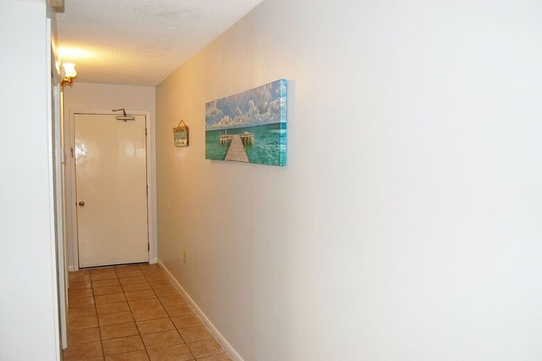 Island Sunrise 568 - Two Bedroom Condo