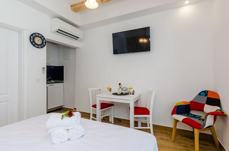 Mata Family Apartments