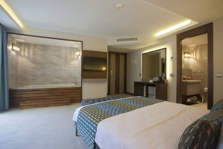 Molino Hotel