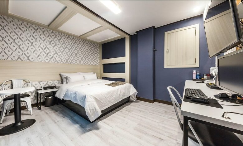 Shincheon Ramon Hotel