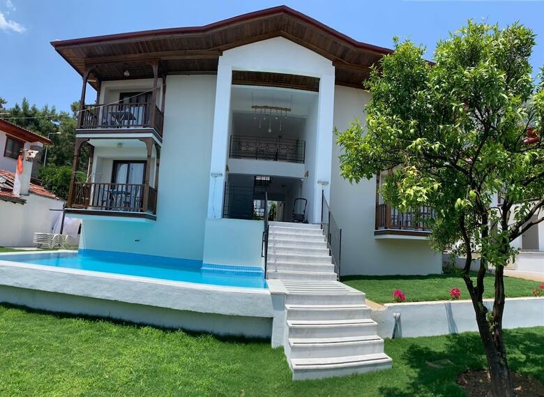 Ozgem Apart Otel