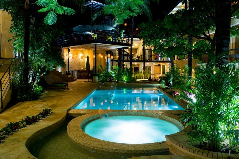 Hotel Casa de Adobe Gallery & Luxury Boutique