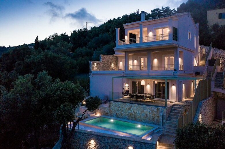 Bolla D'oro Luxury Villas