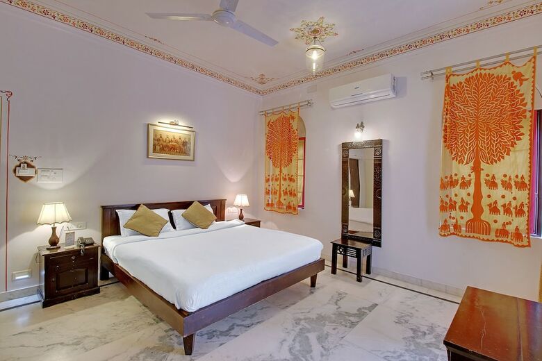 Hotel Panna Vilas Palace
