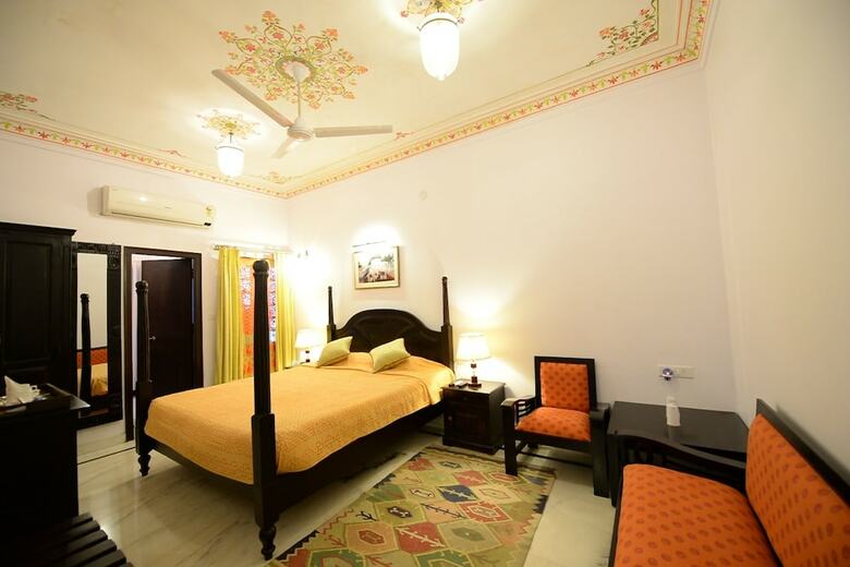 Hotel Panna Vilas Palace