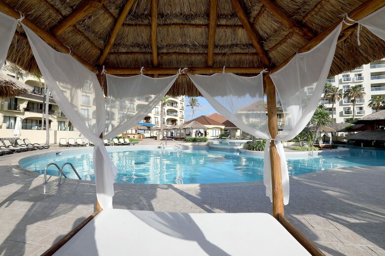 Apartamentos Emporio Cancun All Inclusive
