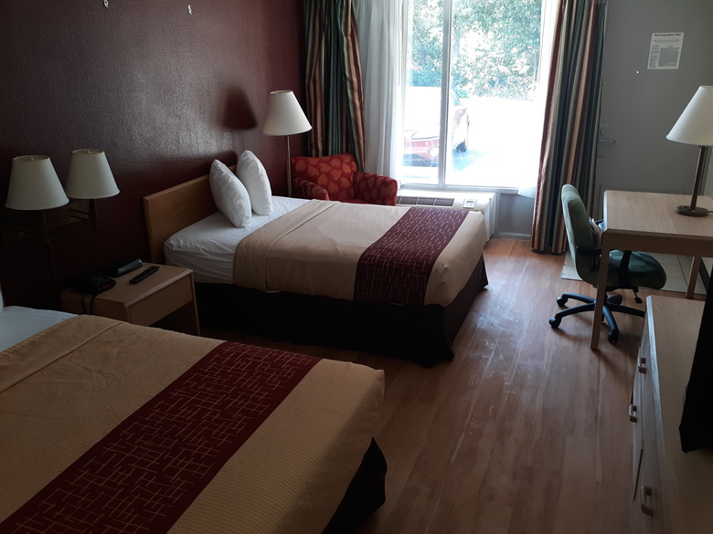 Oyo Hotel Phenix City Central