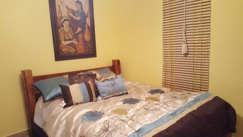 Bed & Breakfast Pink Palace Panama