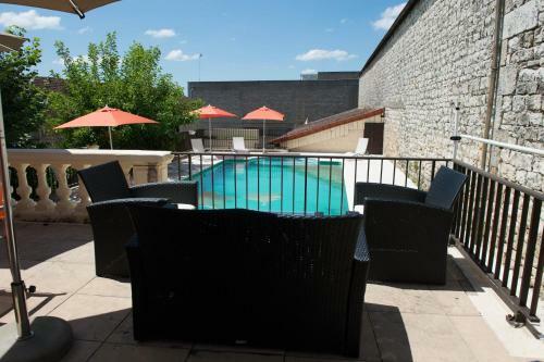 Hotel H�tel Restaurant Vuillot