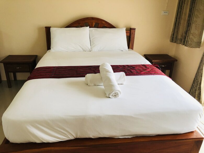 Hotel Khao Sok Bed And Breakfast